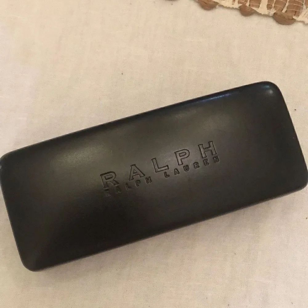 Ralph Ralph Lauren Black card, eyeglass case
